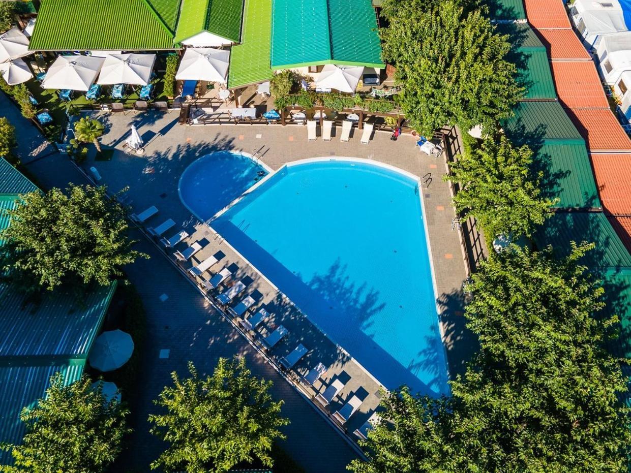 Heliopolis Camping & Village Pineto Luaran gambar